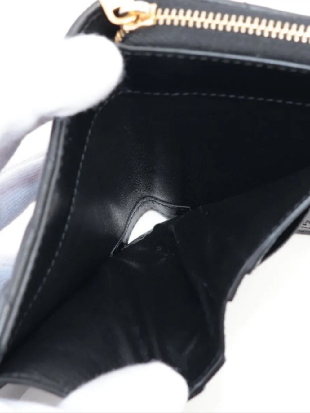 Saint Laurent Johan Leather Compact Wallet Black - Picture 4 of 6